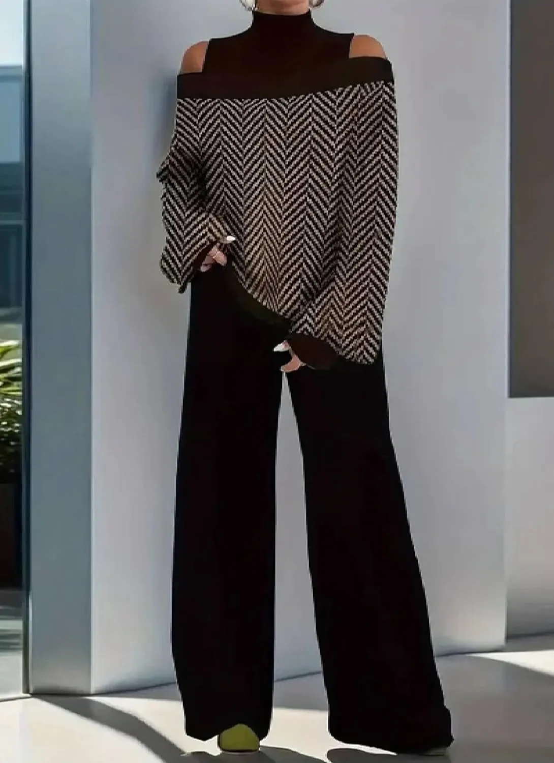 Women's 2 Piece Outfits Herringbone Cold Shoulder Top and Wide Leg Pants Set 2025 Fashionable Two Piece Lounge Outfit